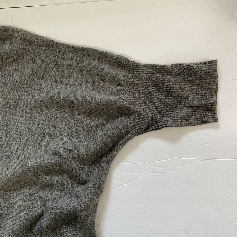 Eastside Westside oversized cowl neck gray sweater XS - Picture 9 of 11